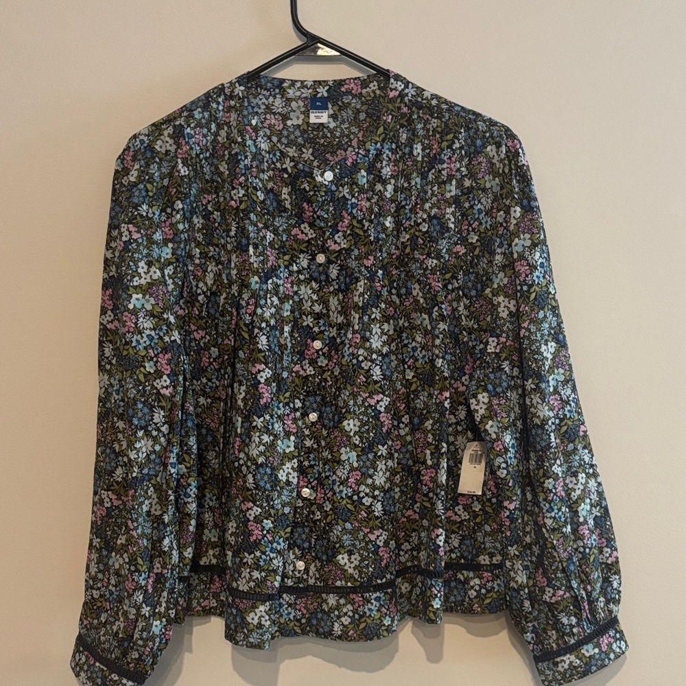 Women's Top